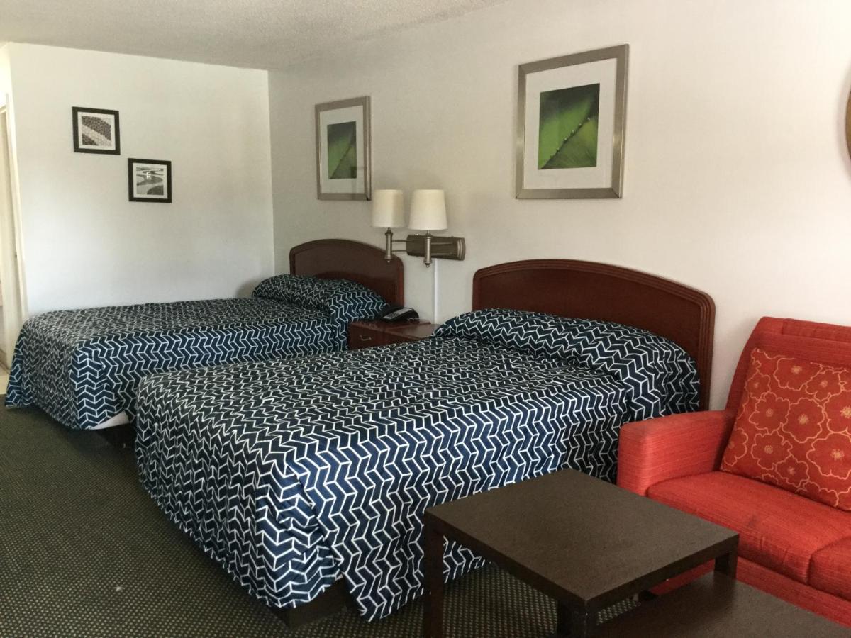 American Inn Metter Экстерьер фото