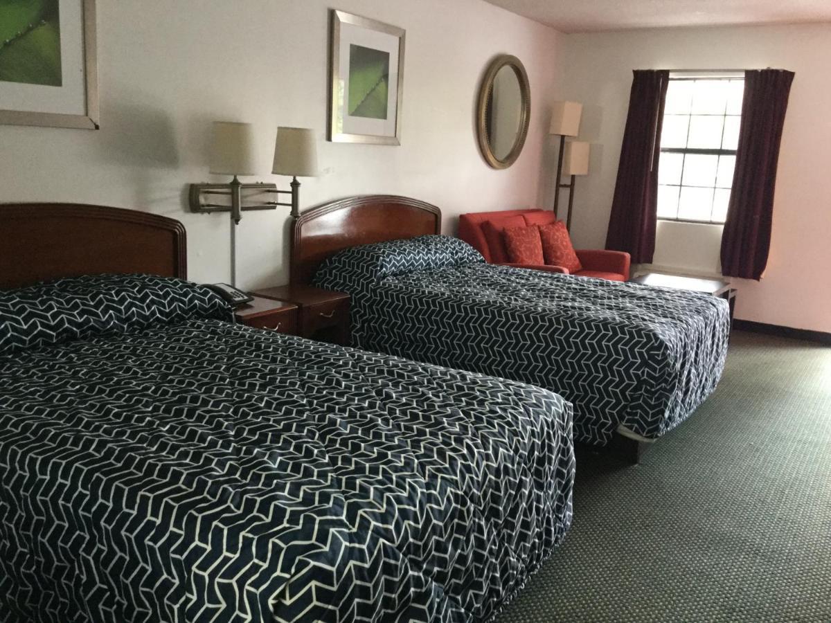 American Inn Metter Экстерьер фото