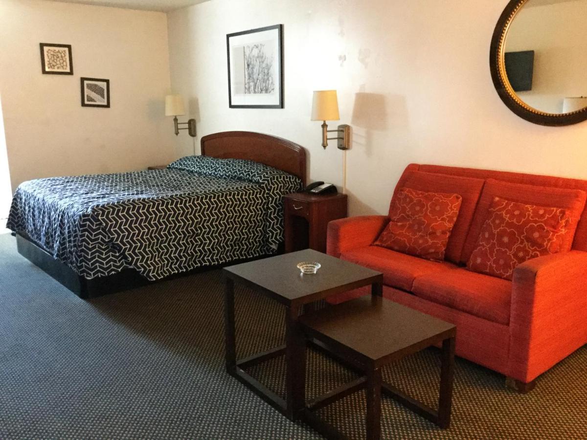 American Inn Metter Экстерьер фото